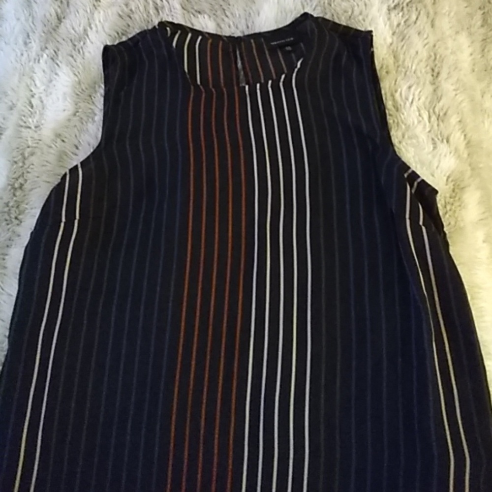 Vertical stripe black sleeveless top sz xs